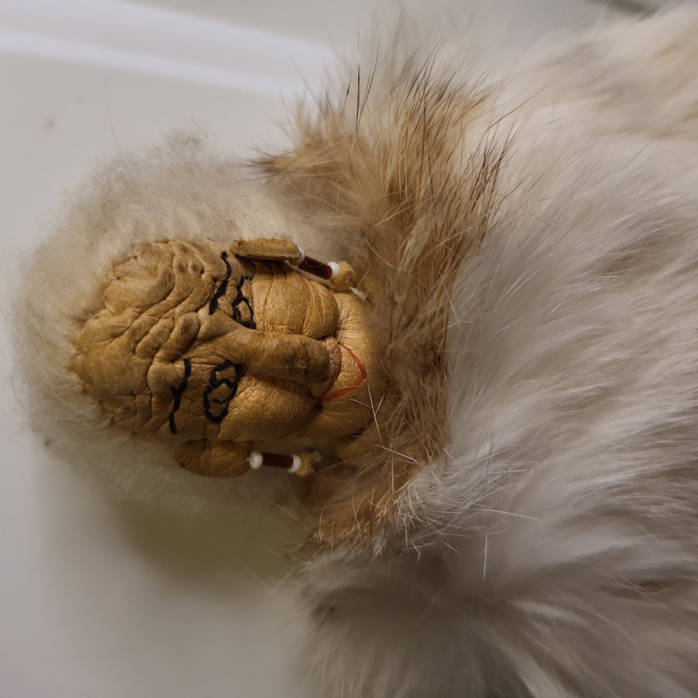 Antique Female ALASKAN YUPIK Doll INUIT Hand Stitched - Picture 2 of 14